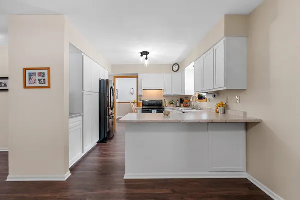 $399,900 | E1715 Lake Shore Drive, Iola, WI 54945