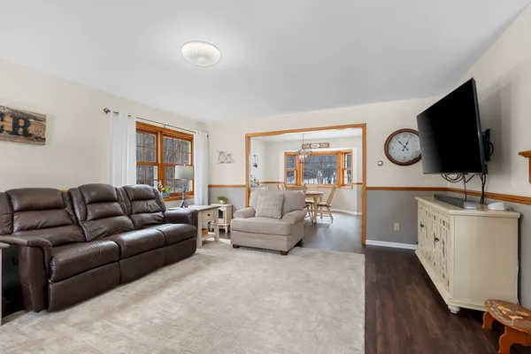 $399,900 | E1715 Lake Shore Drive, Iola, WI 54945