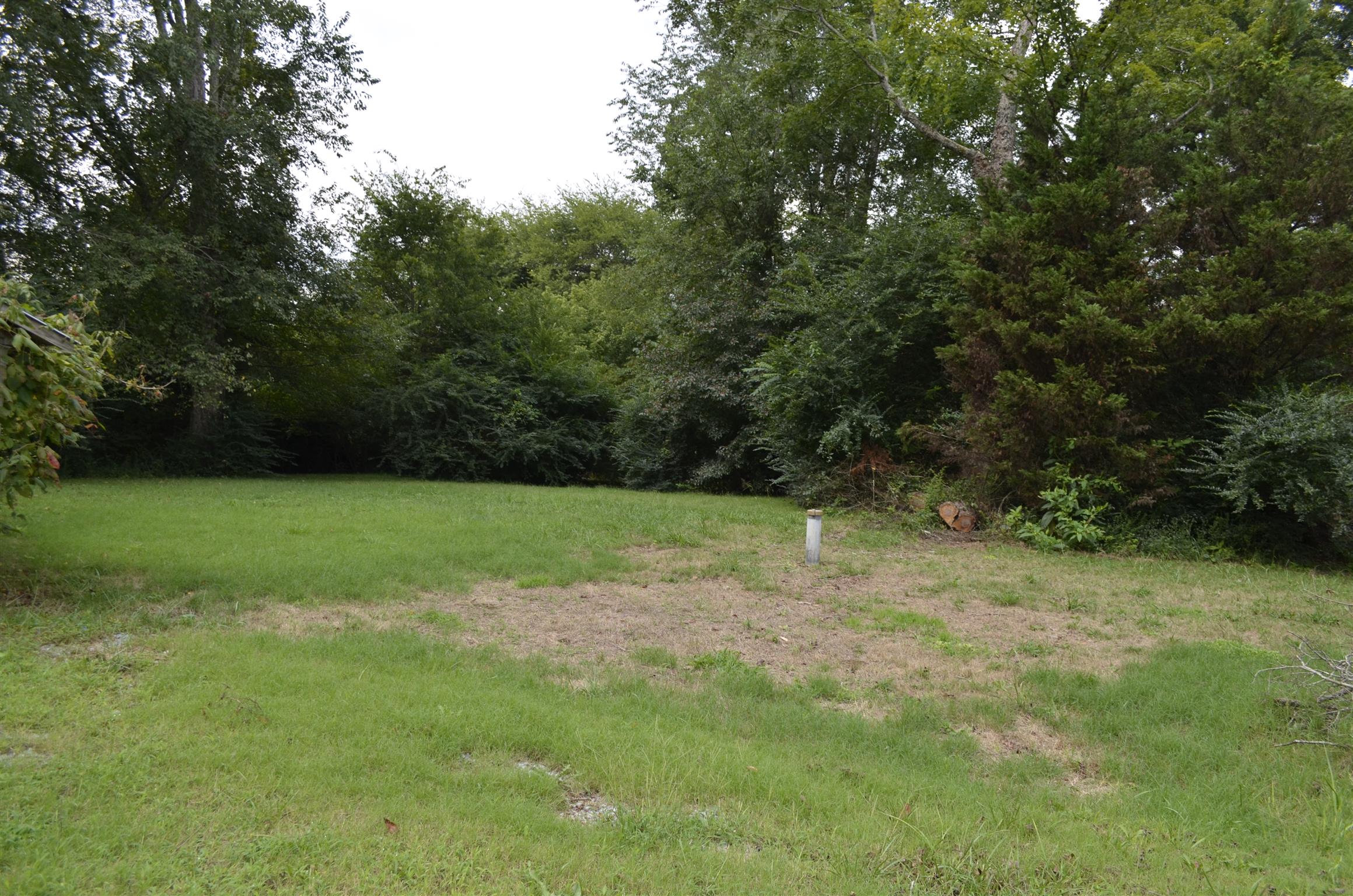 2109 Edgewood Road Dickson, TN 37055 - Photo 16 of 18 Gallery Image 16