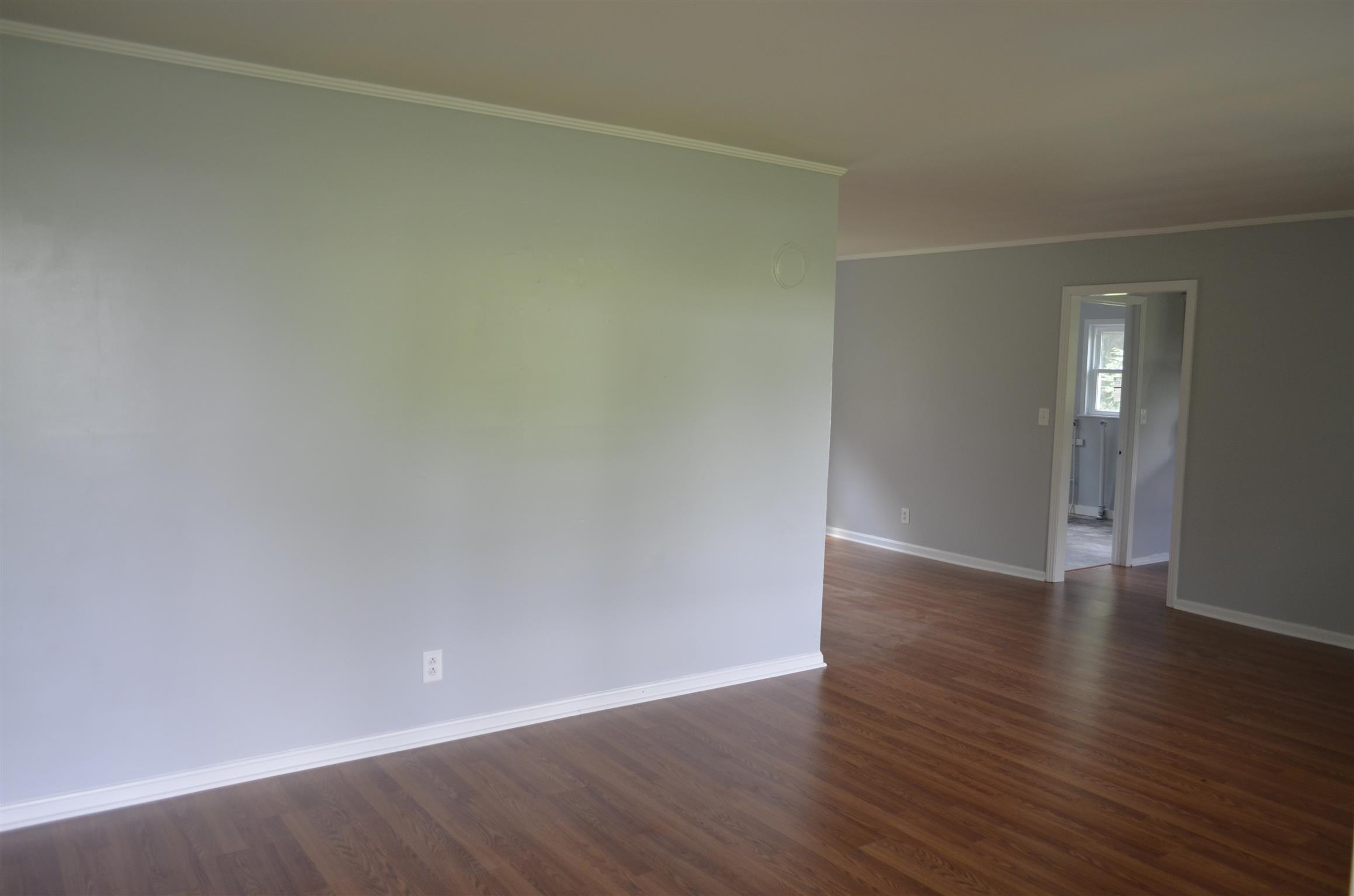2109 Edgewood Road Dickson, TN 37055 - Photo 3 of 18 Gallery Image 3