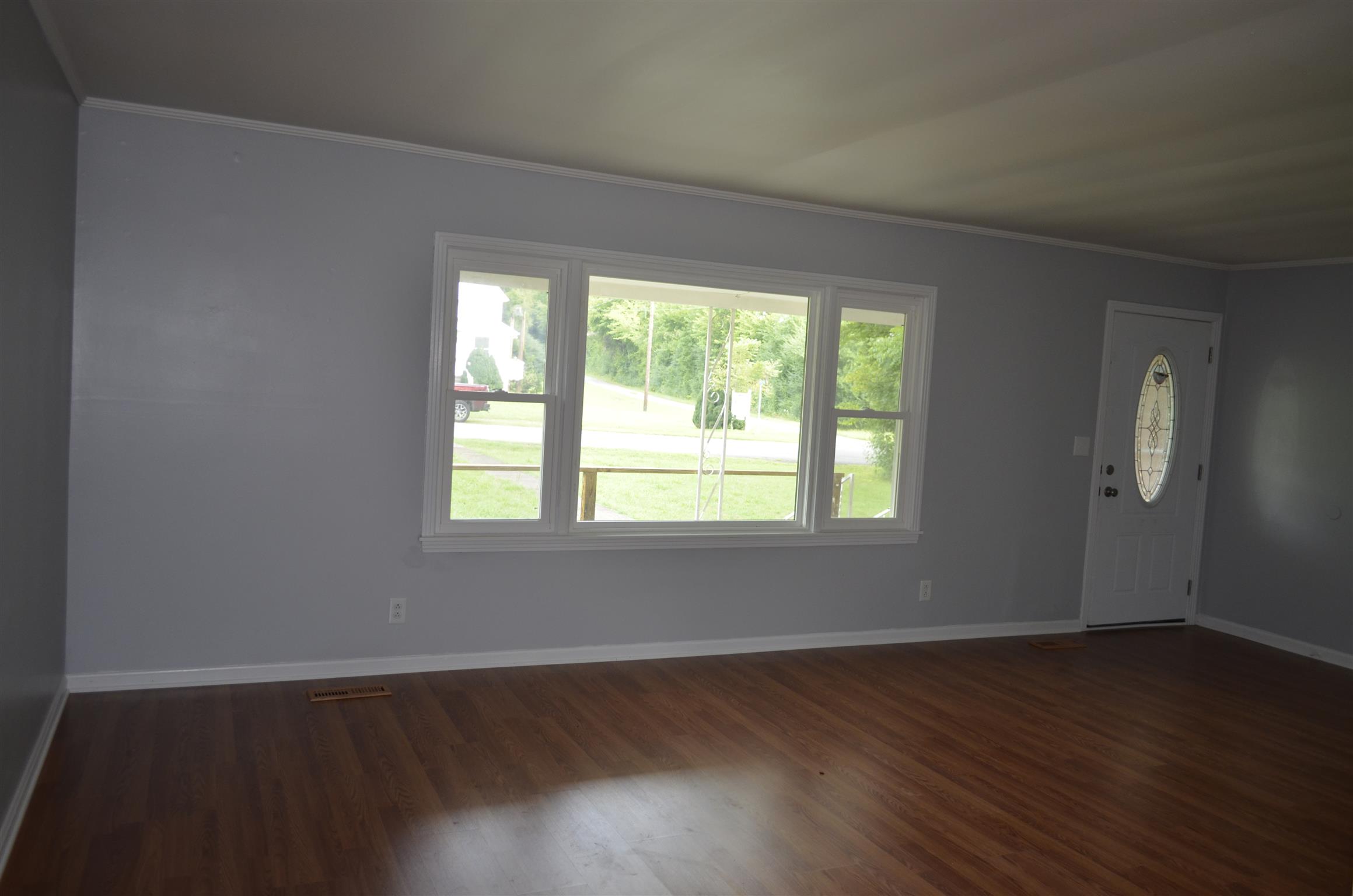 2109 Edgewood Road Dickson, TN 37055 - Photo 7 of 18 Gallery Image 7