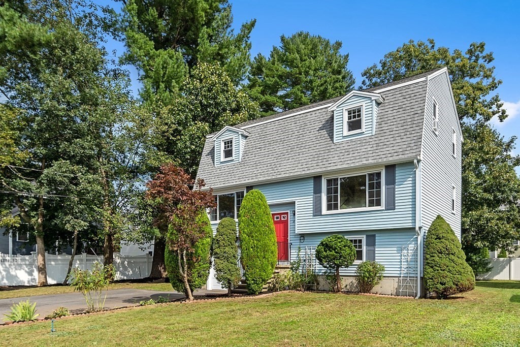 18 Cedarwood Road Billerica, MA 01821 - Photo 1 of 42 Gallery Image 1