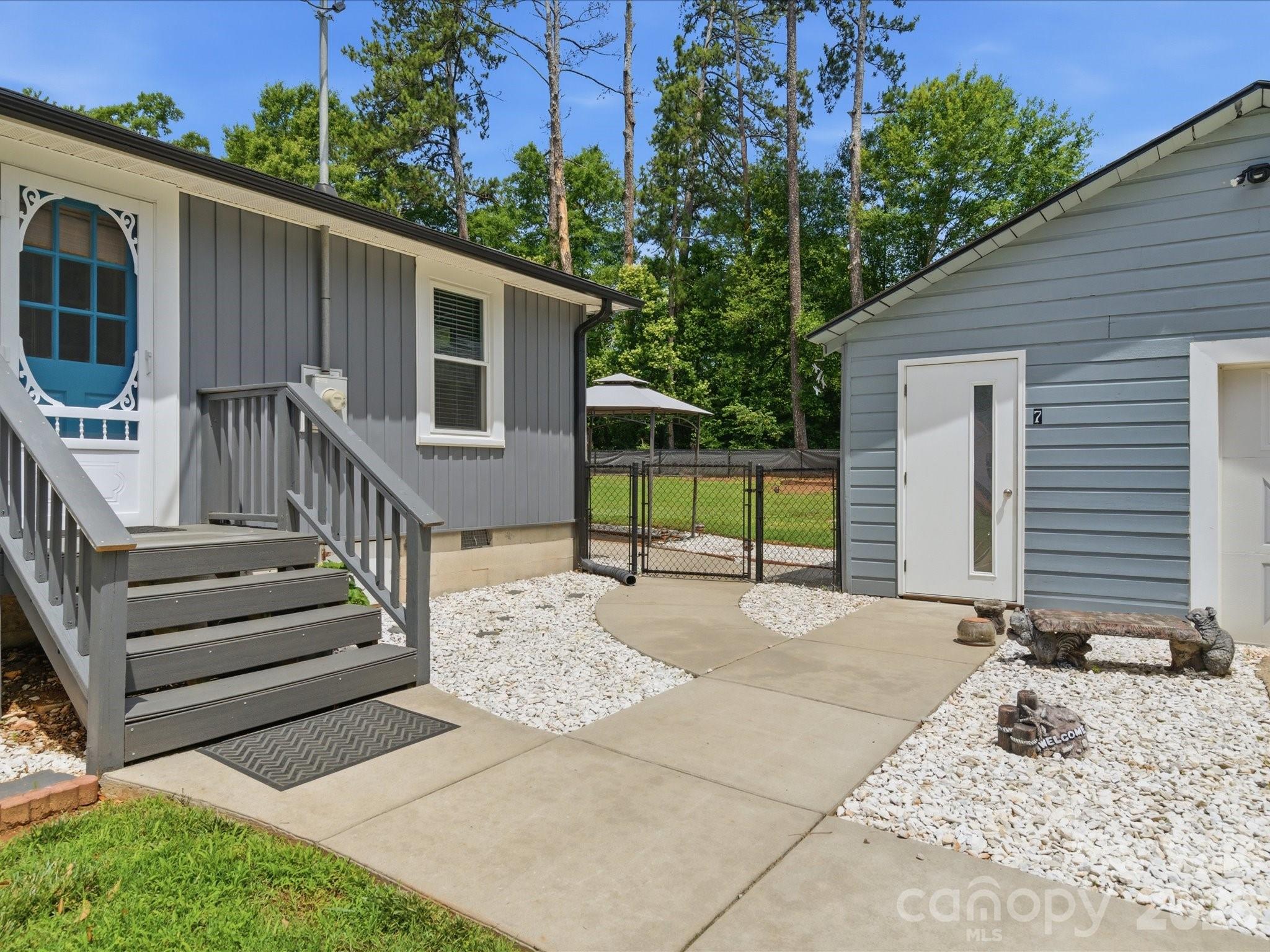 7 Wray Street York, SC 29745 - Photo 34 of 48