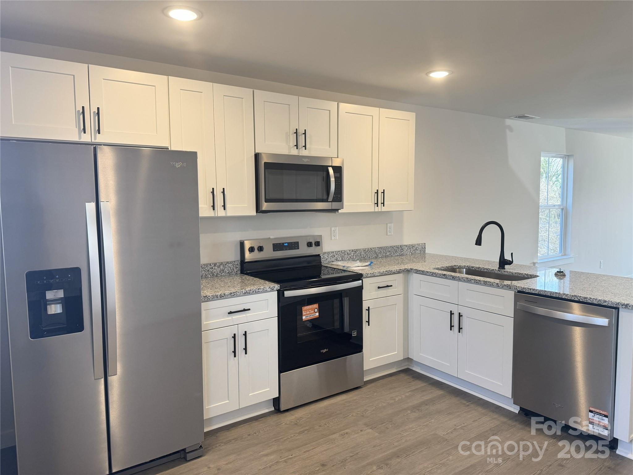 424 2nd Street Southwest Hickory, NC 28602 - Photo 6 of 16