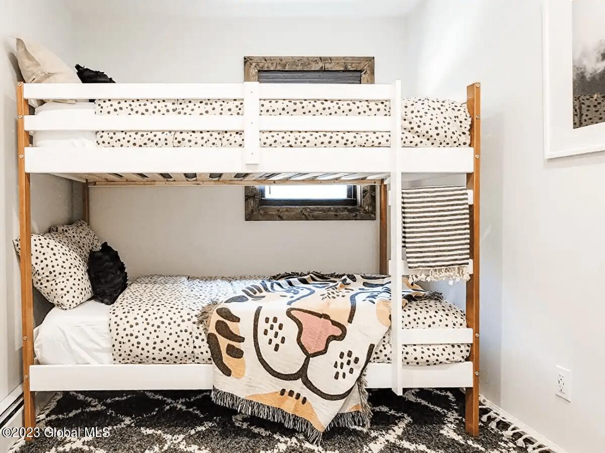 724 Green Lake Road Catskill, NY 12414 - Photo 18 of 34 6b48653c-f3fd-4a96-9ceb-c68205c541f1.jpe