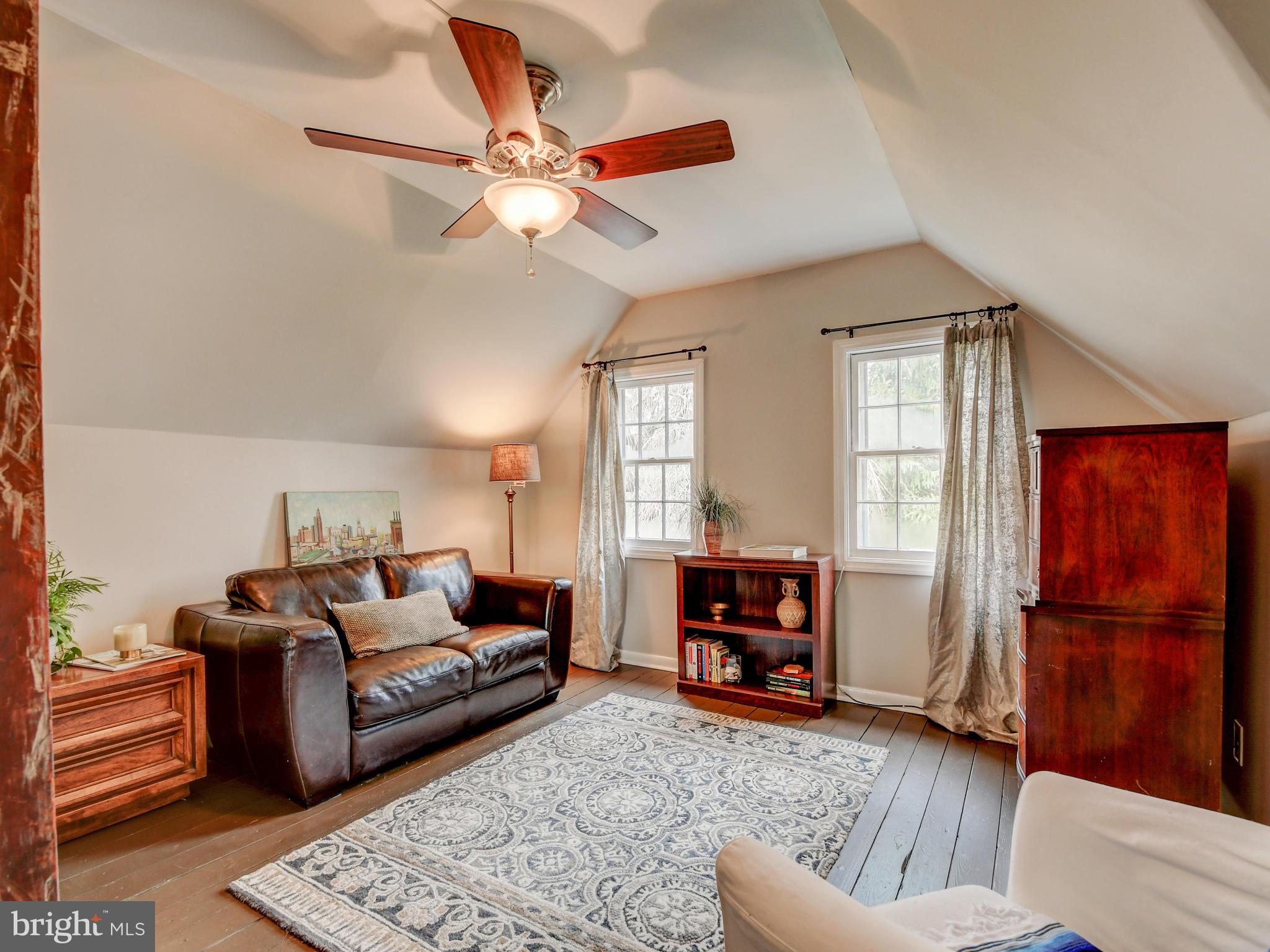 207 Aigburth Road Towson, MD 21286 - Photo 29 of 36