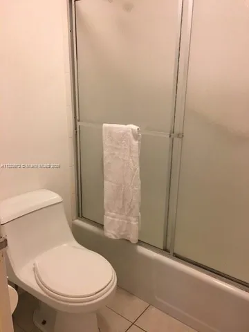 $2,400 | 100 Lincoln Road, Unit 609, Miami Beach, FL 33139