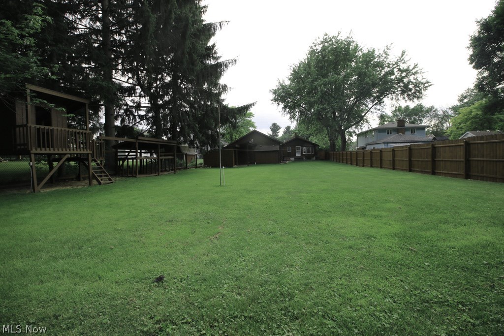 1523 Breiding Road Akron, OH 44310 - Photo 28 of 35