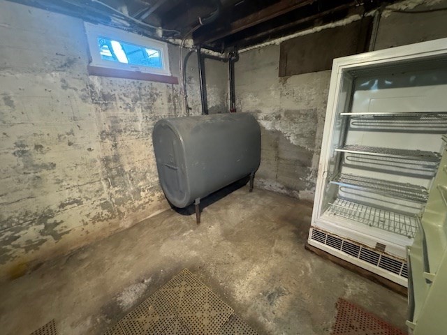 3 Highland Park Road Rutland, MA 01543 - Photo 21 of 25 a bathroom with a shower