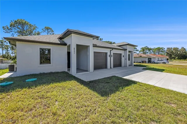 $519,000 | 8771-8773 Buckingham Road, Lehigh Acres, FL 33971