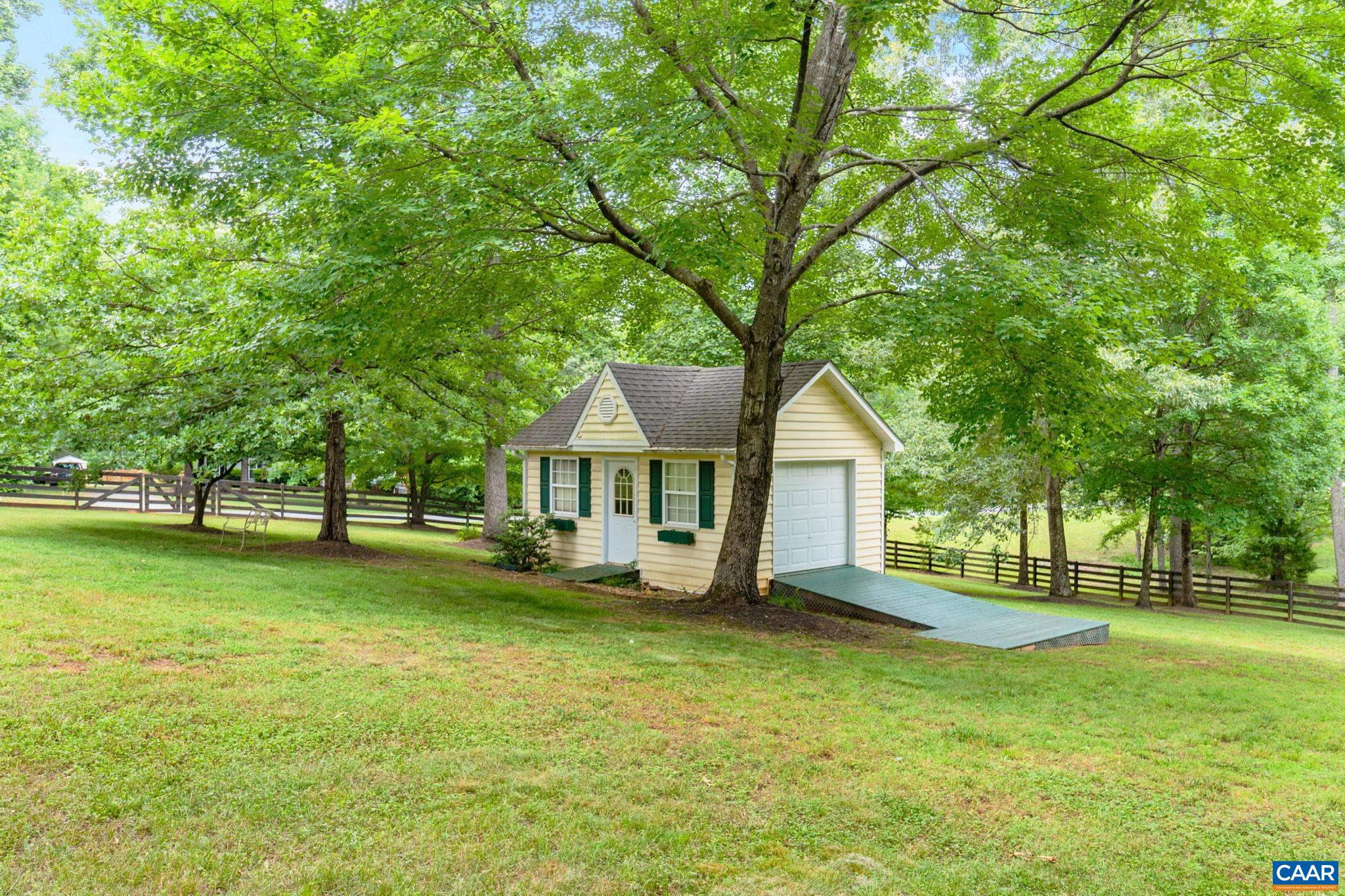 21 Deerview Road Keswick, VA 22947 - Photo 44 of 45