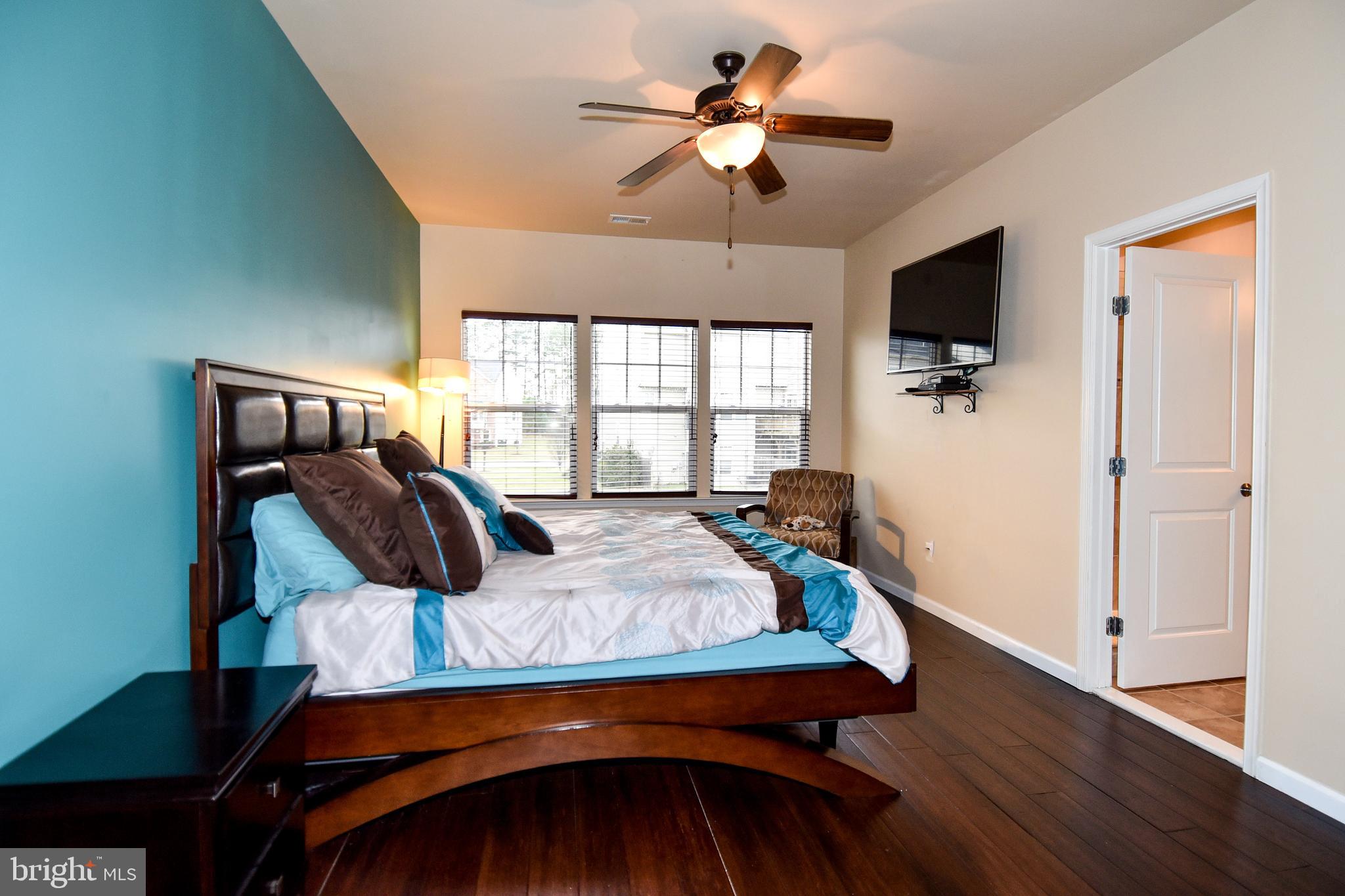 143 Short Branch Road Stafford, VA 22556 - Photo 20 of 36 Large Master Bedroom