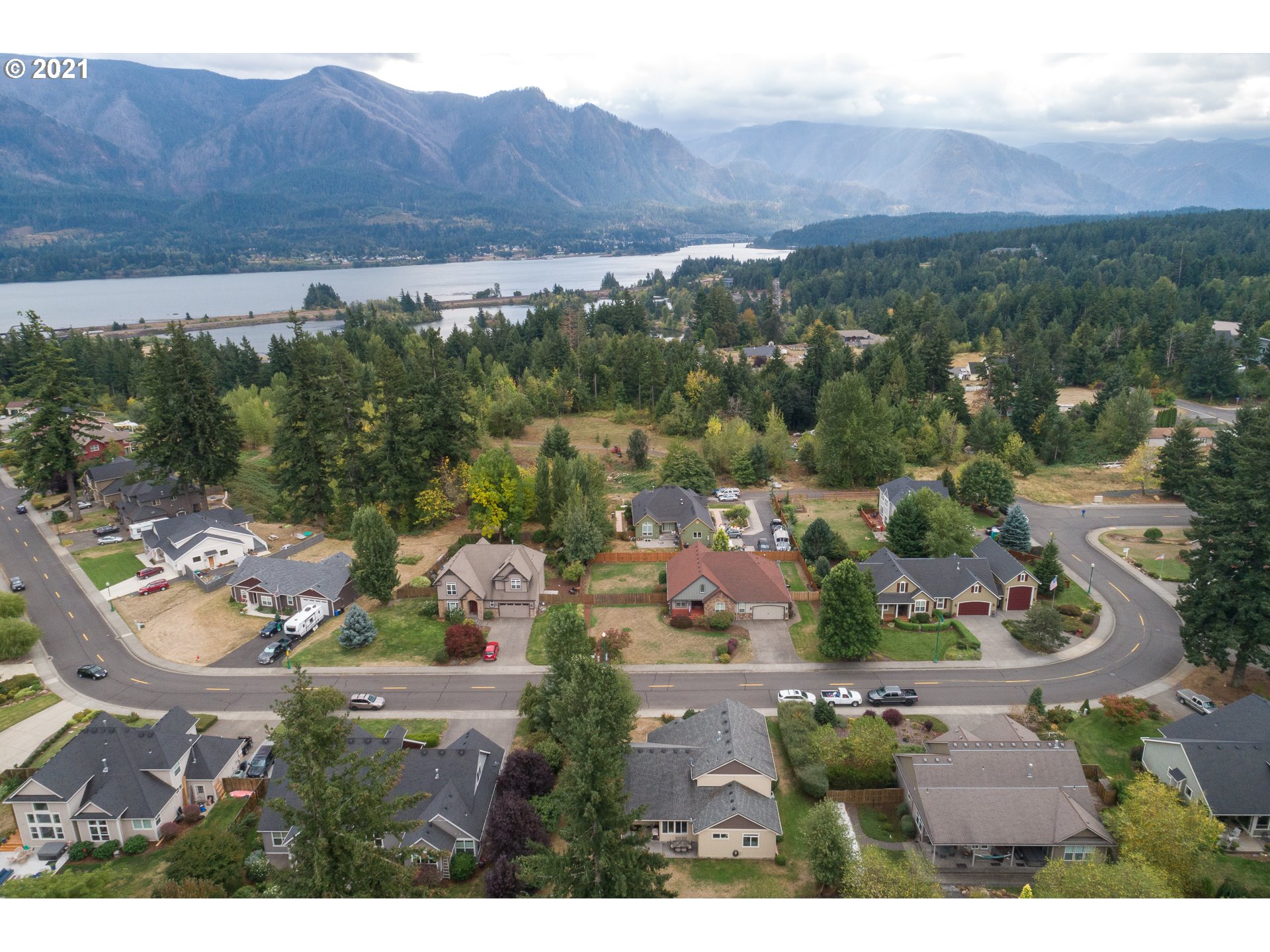 875 Northwest Angel Heights Road Stevenson, WA 98648 - Photo 3 of 32 an aerial view of residential house with outdoor space