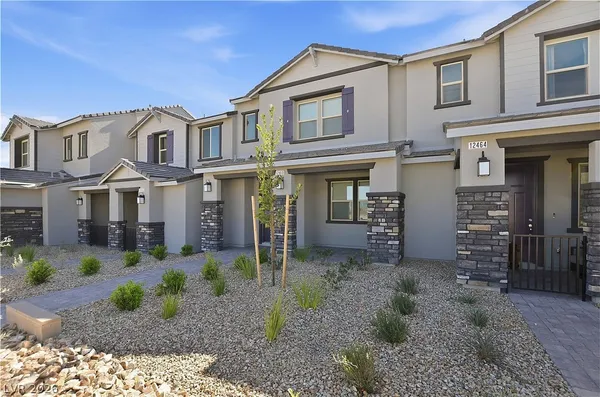 $2,450 | 12460 Kings Crk Place, Las Vegas, NV 89138