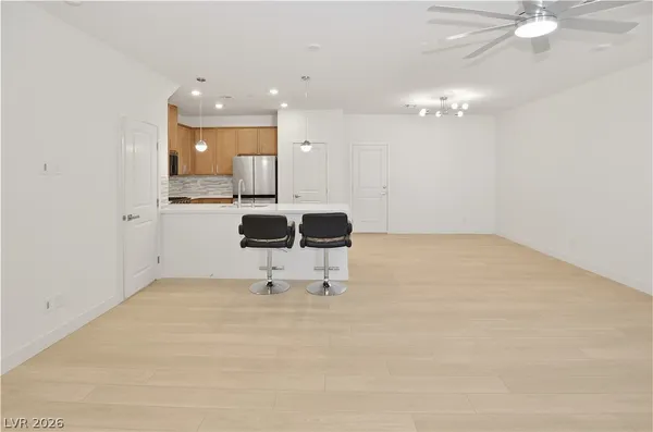 $2,450 | 12460 Kings Crk Place, Las Vegas, NV 89138