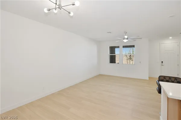 $2,450 | 12460 Kings Crk Place, Las Vegas, NV 89138