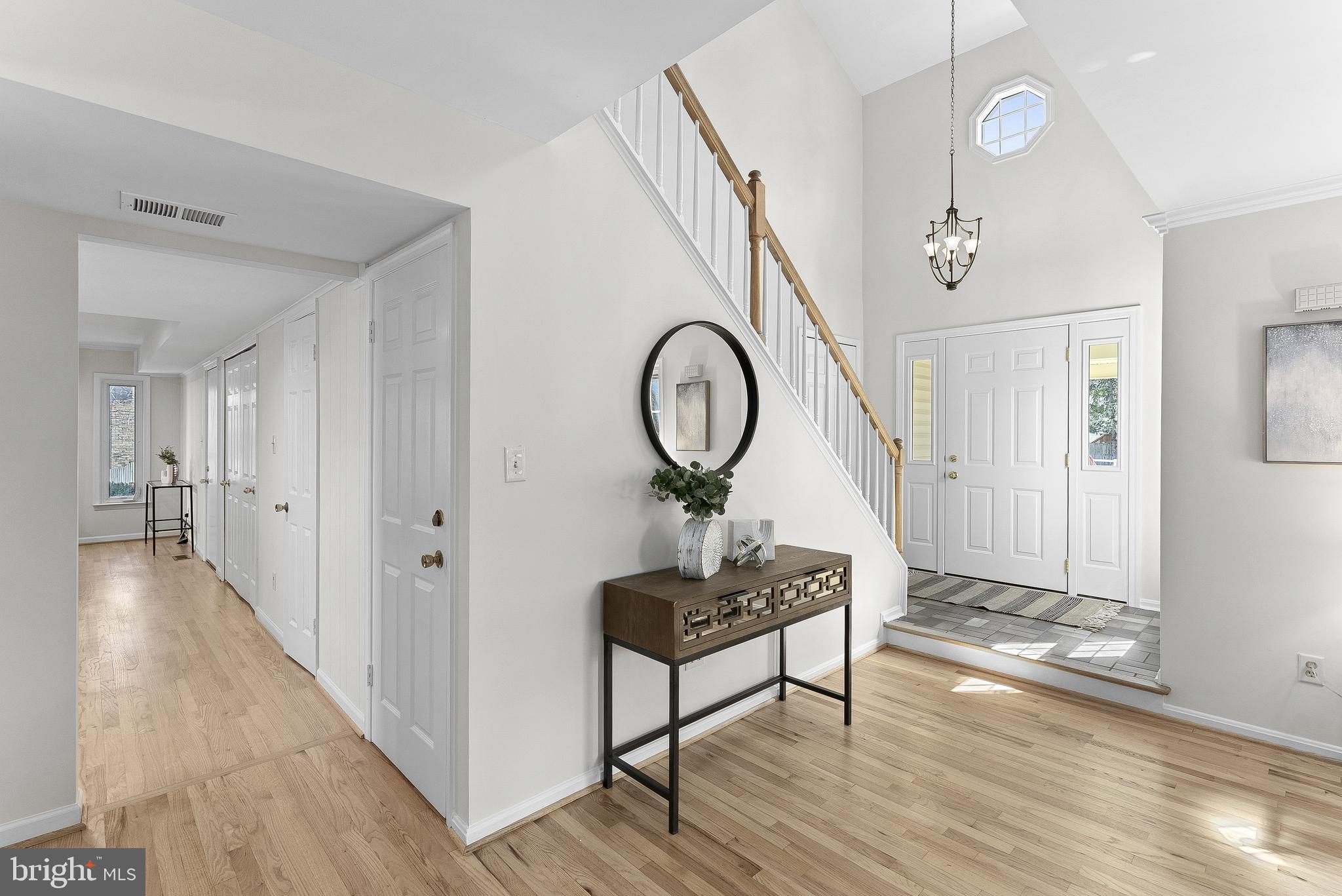 13908 Poplar Tree Road Chantilly, VA 20151 - Photo 8 of 77 2-Story Foyer