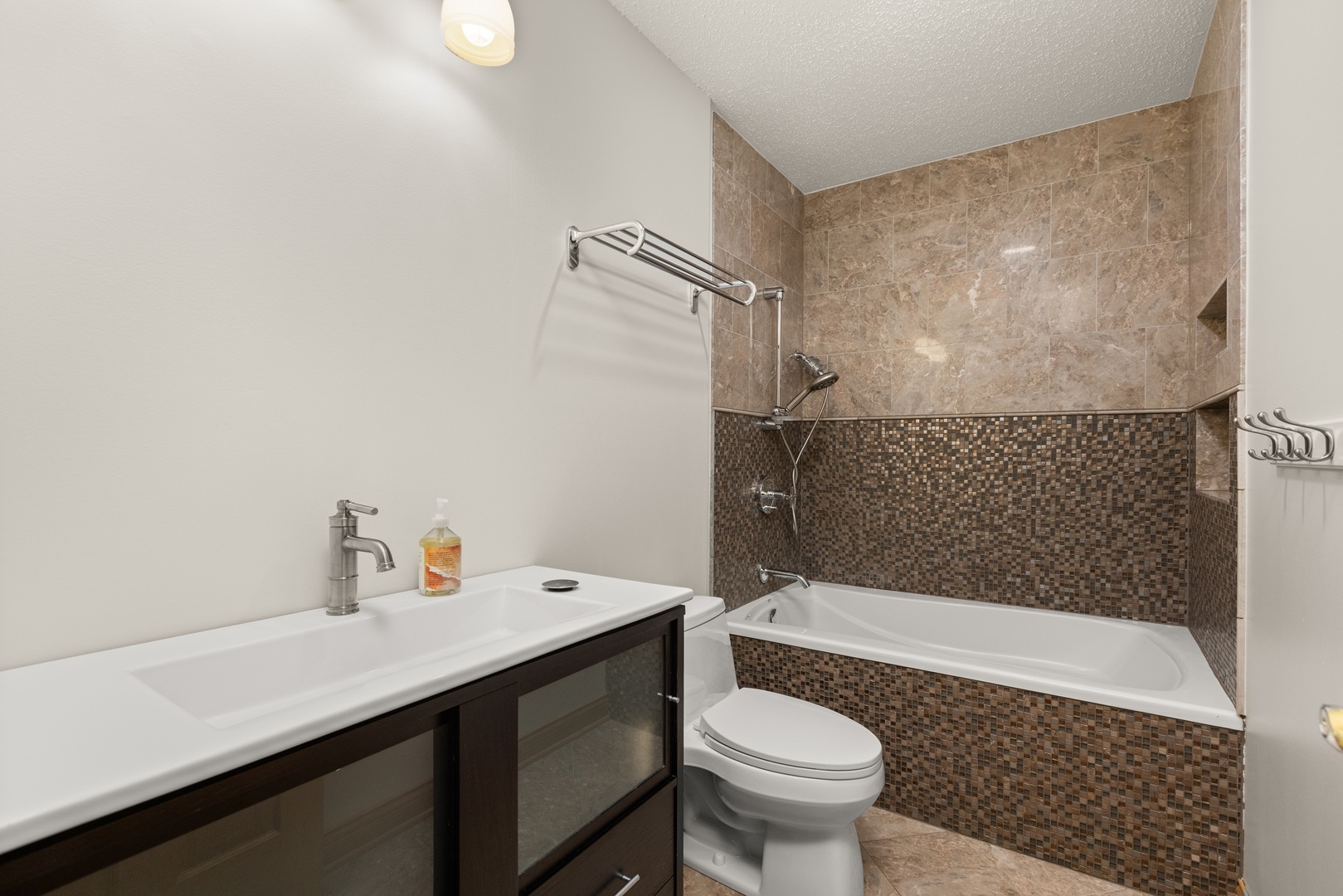 720 Weidner Road, Unit 307 Buffalo Grove, IL 60089 - Photo 19 of 34 Gallery Image 19