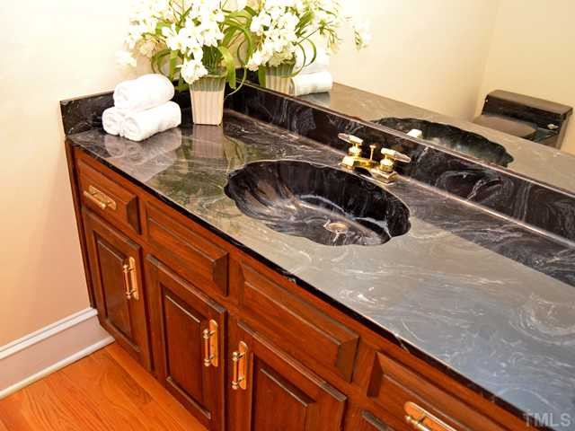 824 Oxgate Circle Raleigh, NC 27615 - Photo 21 of 24 Bathroom