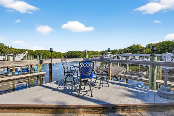 $269,000 | 800 Cove Cay Drive, Unit 7D, Clearwater, FL 33760