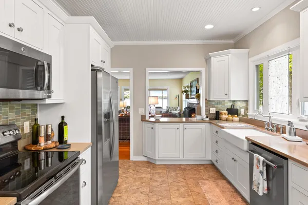 $2,799,000 | 607 C Illinois Avenue, Green Lake, WI 54941