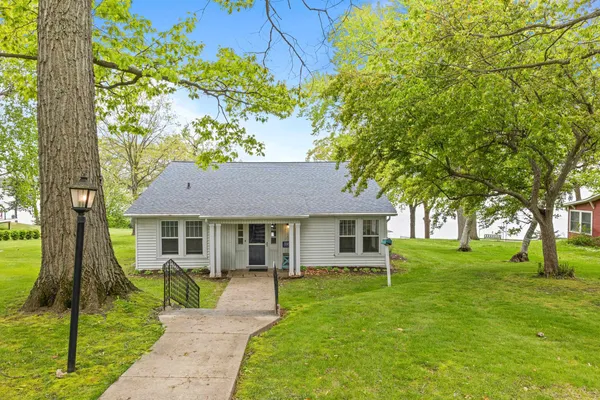 $2,799,000 | 607 C Illinois Avenue, Green Lake, WI 54941