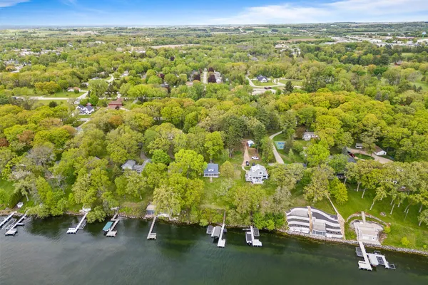 $2,799,000 | 607 C Illinois Avenue, Green Lake, WI 54941