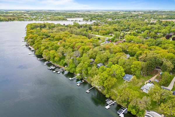 $2,799,000 | 607 C Illinois Avenue, Green Lake, WI 54941