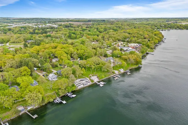 $2,799,000 | 607 C Illinois Avenue, Green Lake, WI 54941