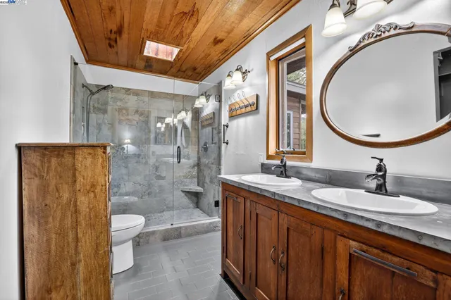 $799,000 | 16440 Clinton Road, Jackson, CA 95642