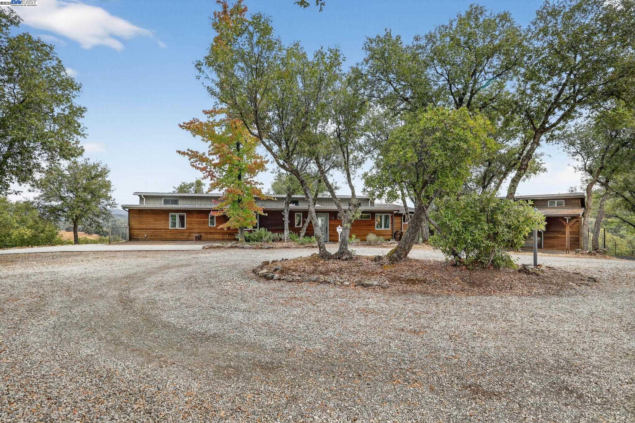 16440 Clinton Road Jackson, CA 95642 - Photo 5 of 60