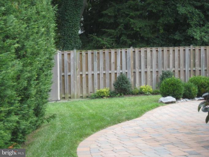 9607 Flower Avenue Silver Spring, MD 20901 - Photo 18 of 24 Back yard