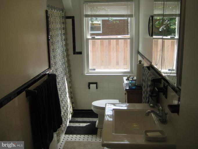 9607 Flower Avenue Silver Spring, MD 20901 - Photo 24 of 24 Bath #1