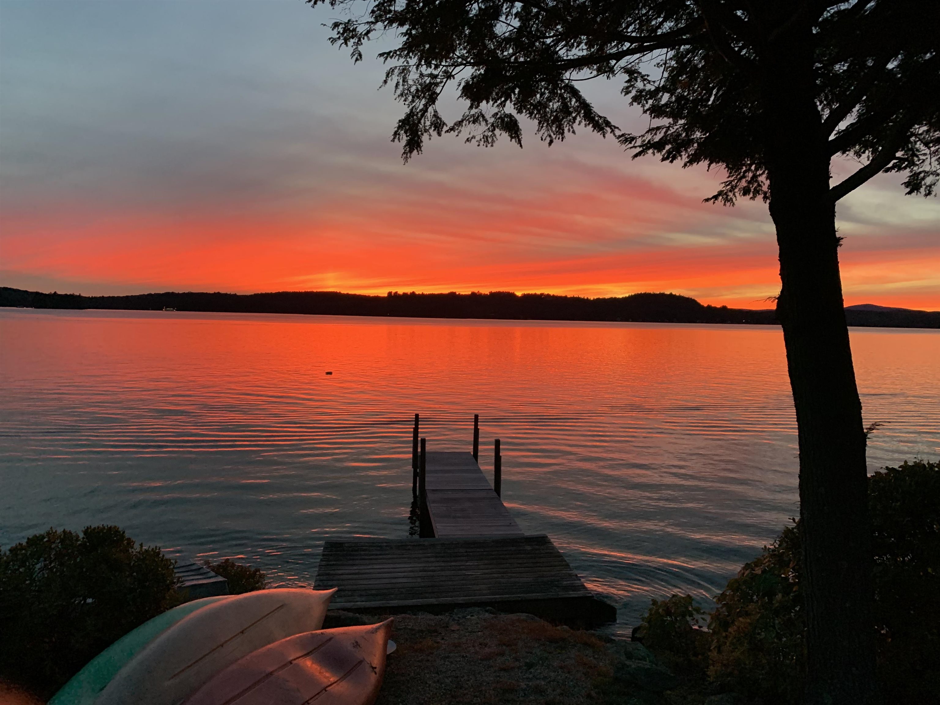 9 Lakeside Road Newbury, NH 03255 - Photo 2 of 14