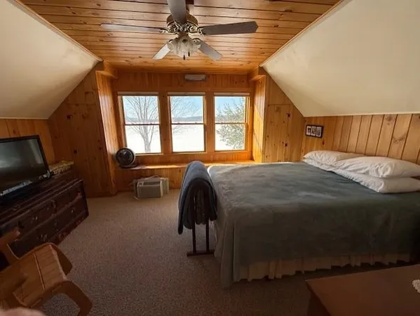 $5,000 | 9 Lakeside Road, Newbury, NH 03255