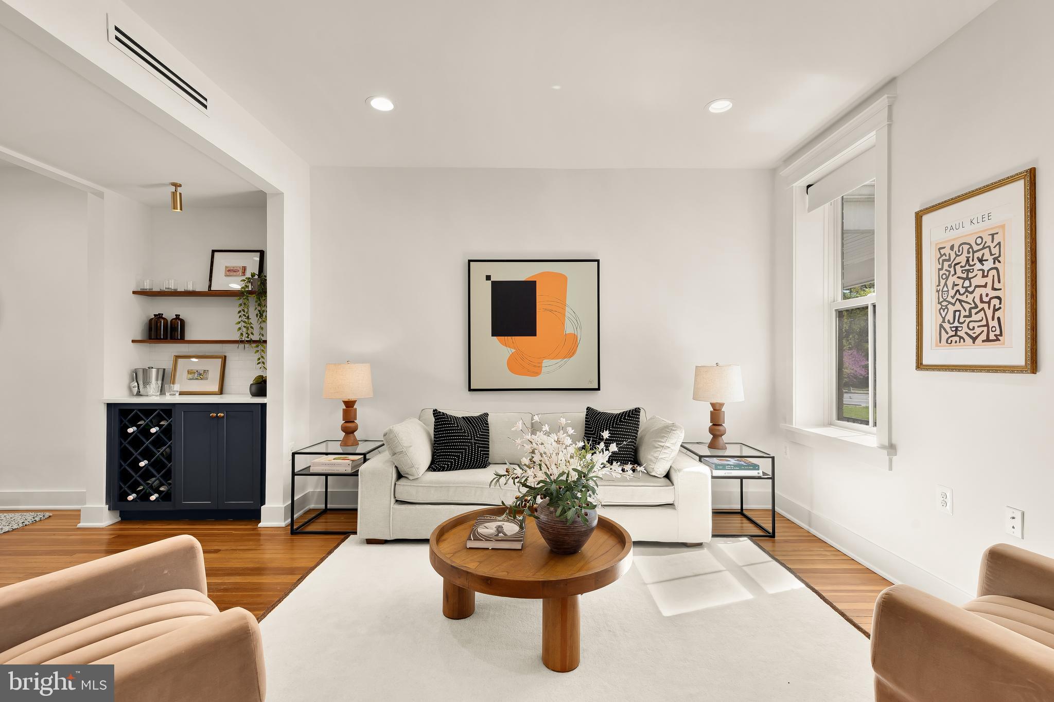 409 Columbia Road Northwest Washington, DC 20001 - Photo 4 of 41 a living room with furniture and a couch