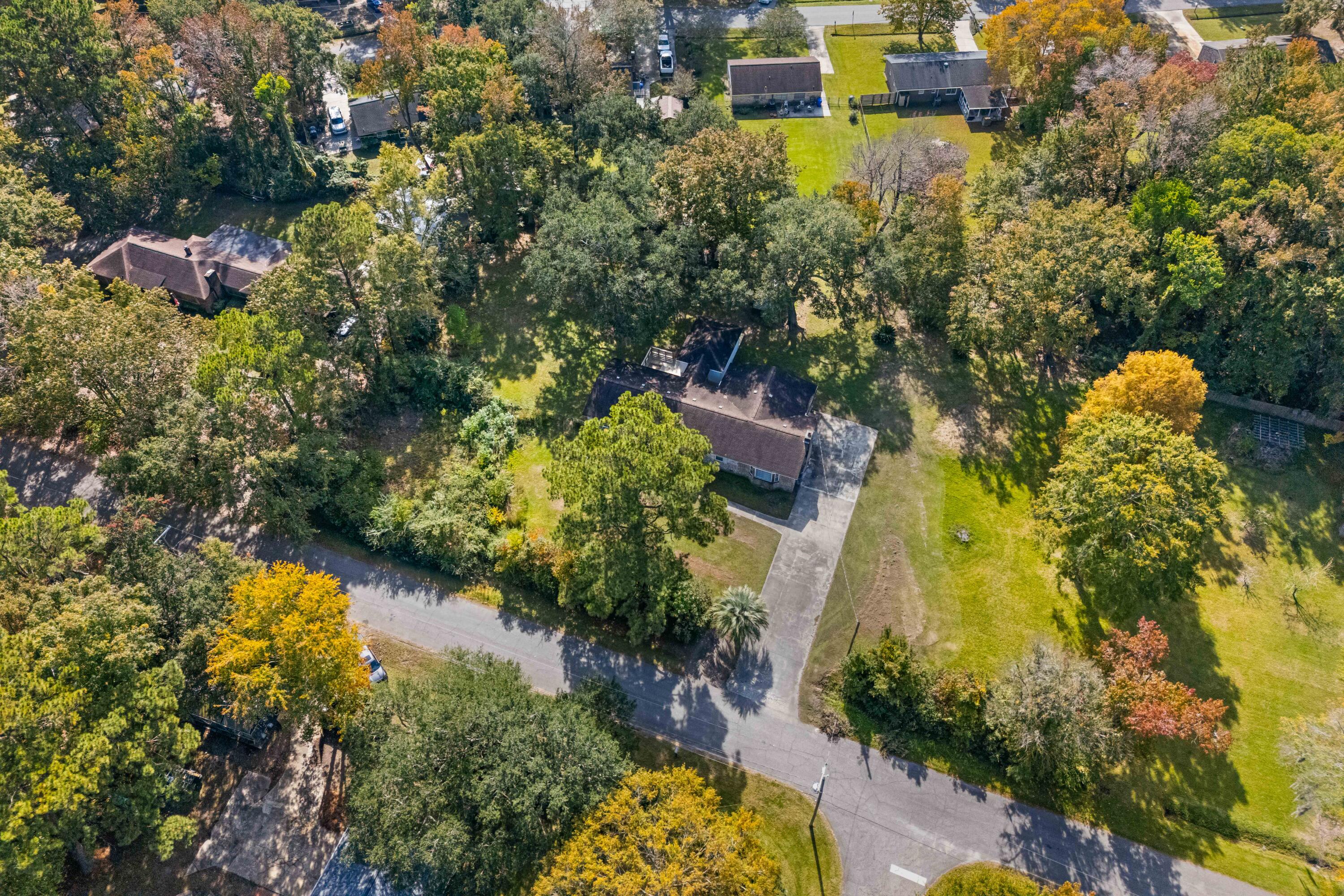 1944 Old Fort Avenue Charleston, SC 29414 - Photo 45 of 53 1944-Old-Fort-48