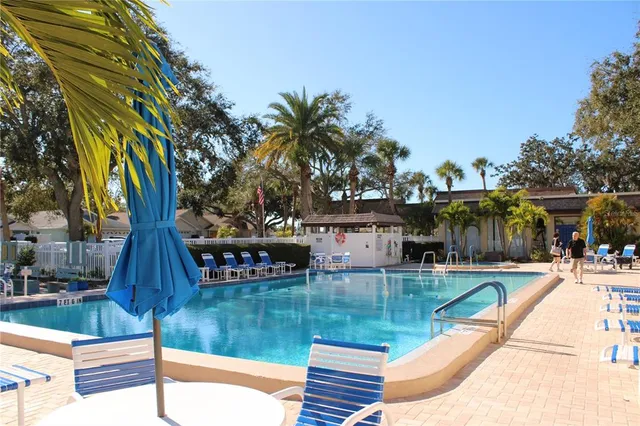 $128,000 | 11485 Oakhurst Road, Unit 1200215, Largo, FL 33774