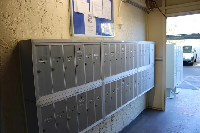 $128,000 | 11485 Oakhurst Road, Unit 1200215, Largo, FL 33774