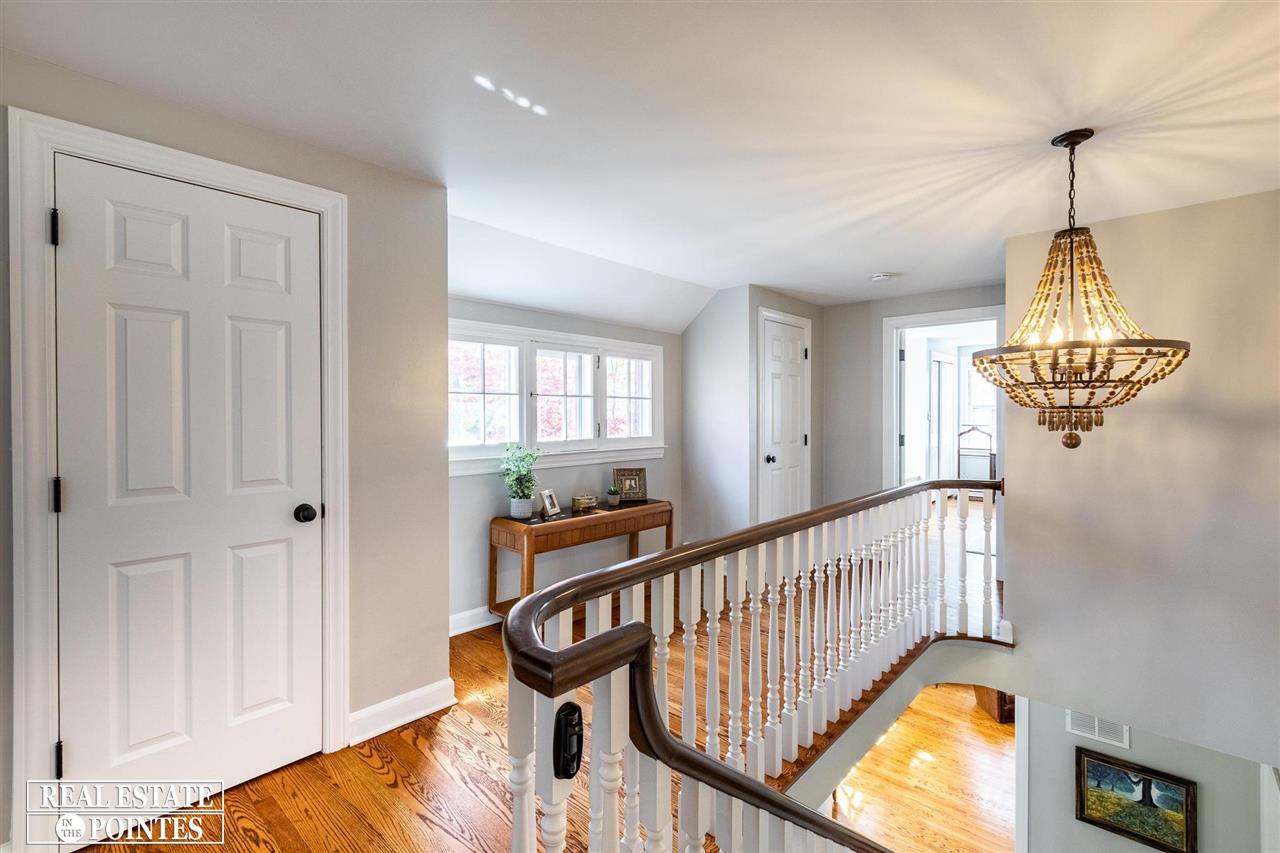 1031 Harvard Road Grosse Pointe Park, MI 48230 - Photo 19 of 42