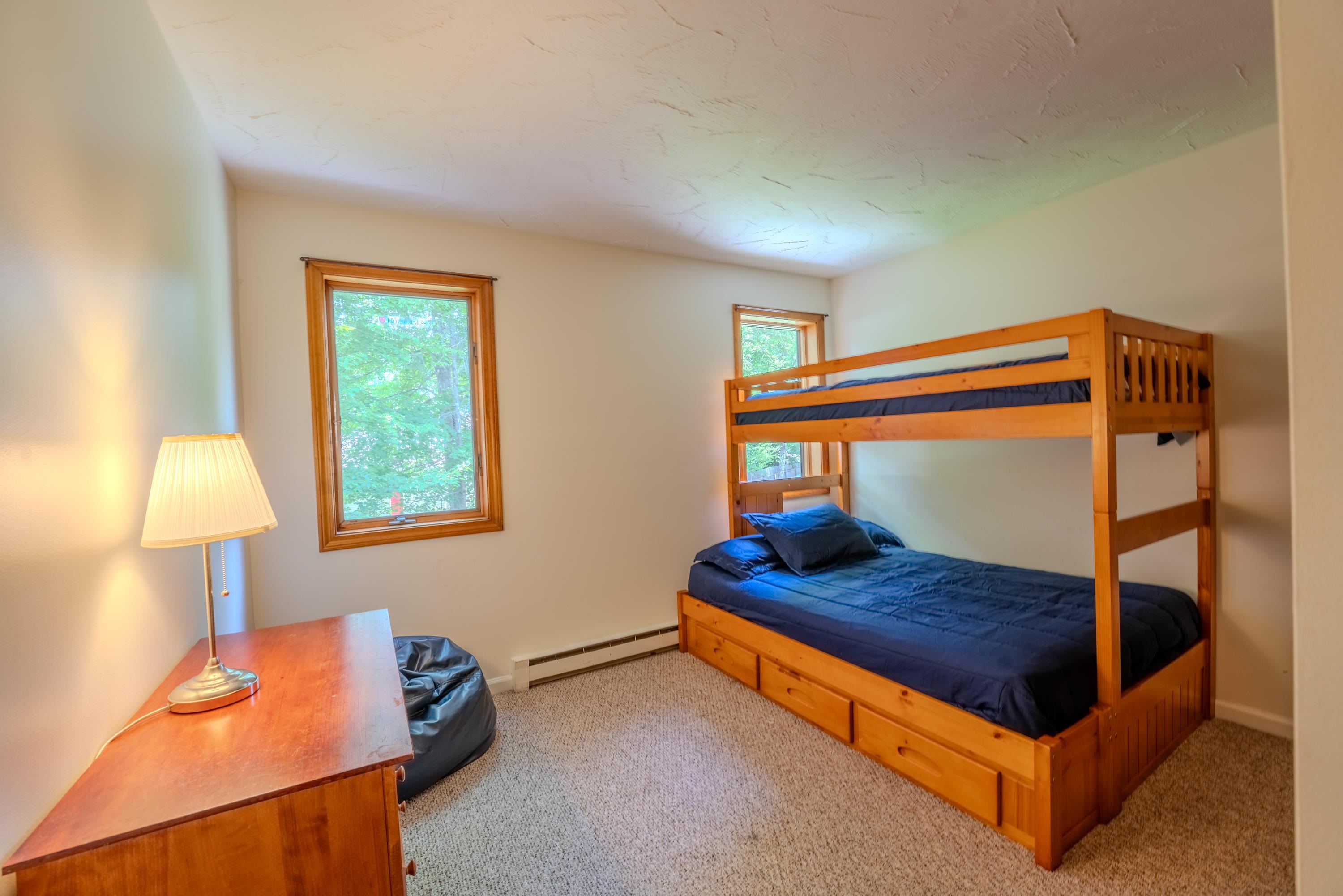 10 Greenridge Road, Unit 1 Lincoln, NH 03251 - Photo 20 of 37
