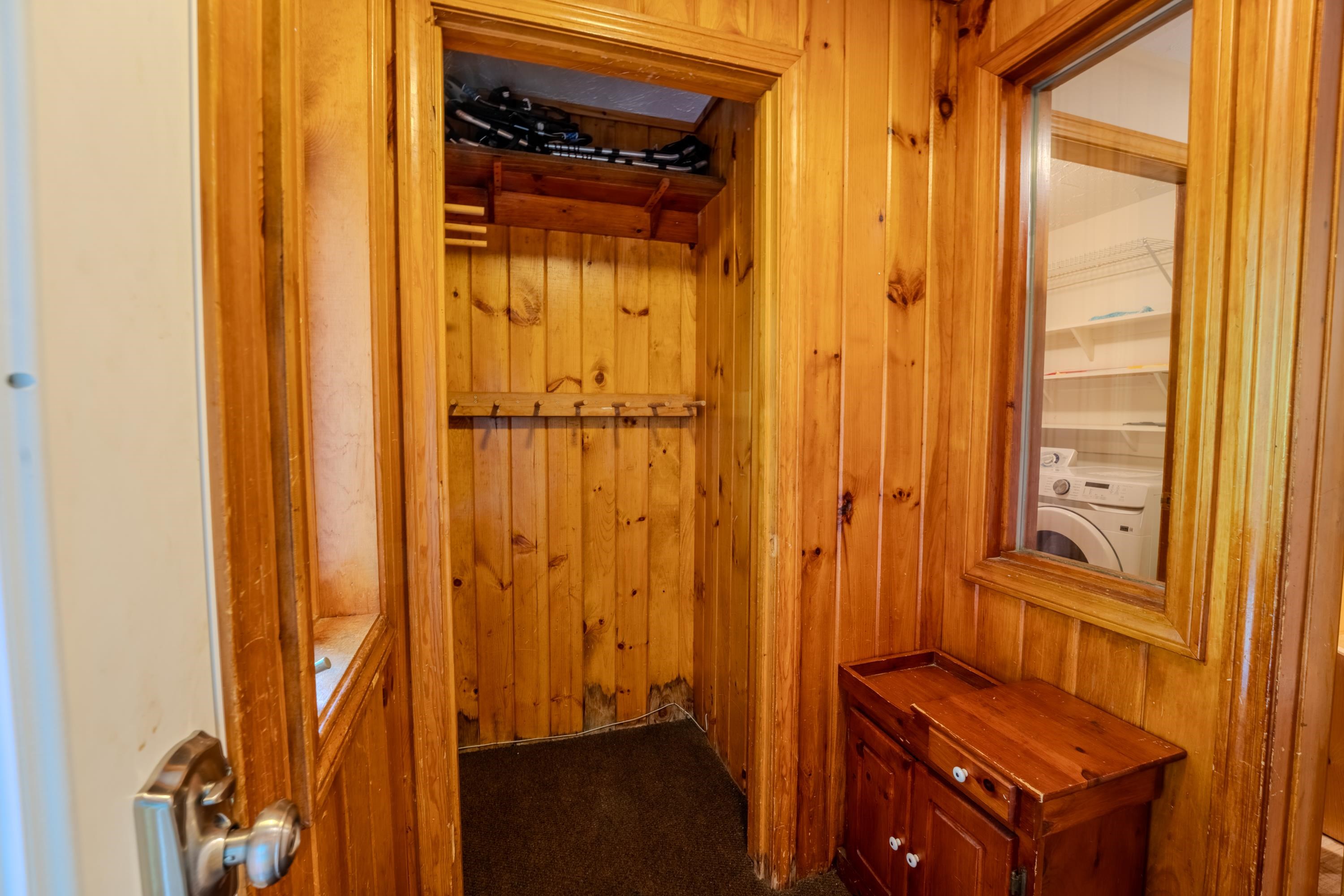 10 Greenridge Road, Unit 1 Lincoln, NH 03251 - Photo 25 of 37