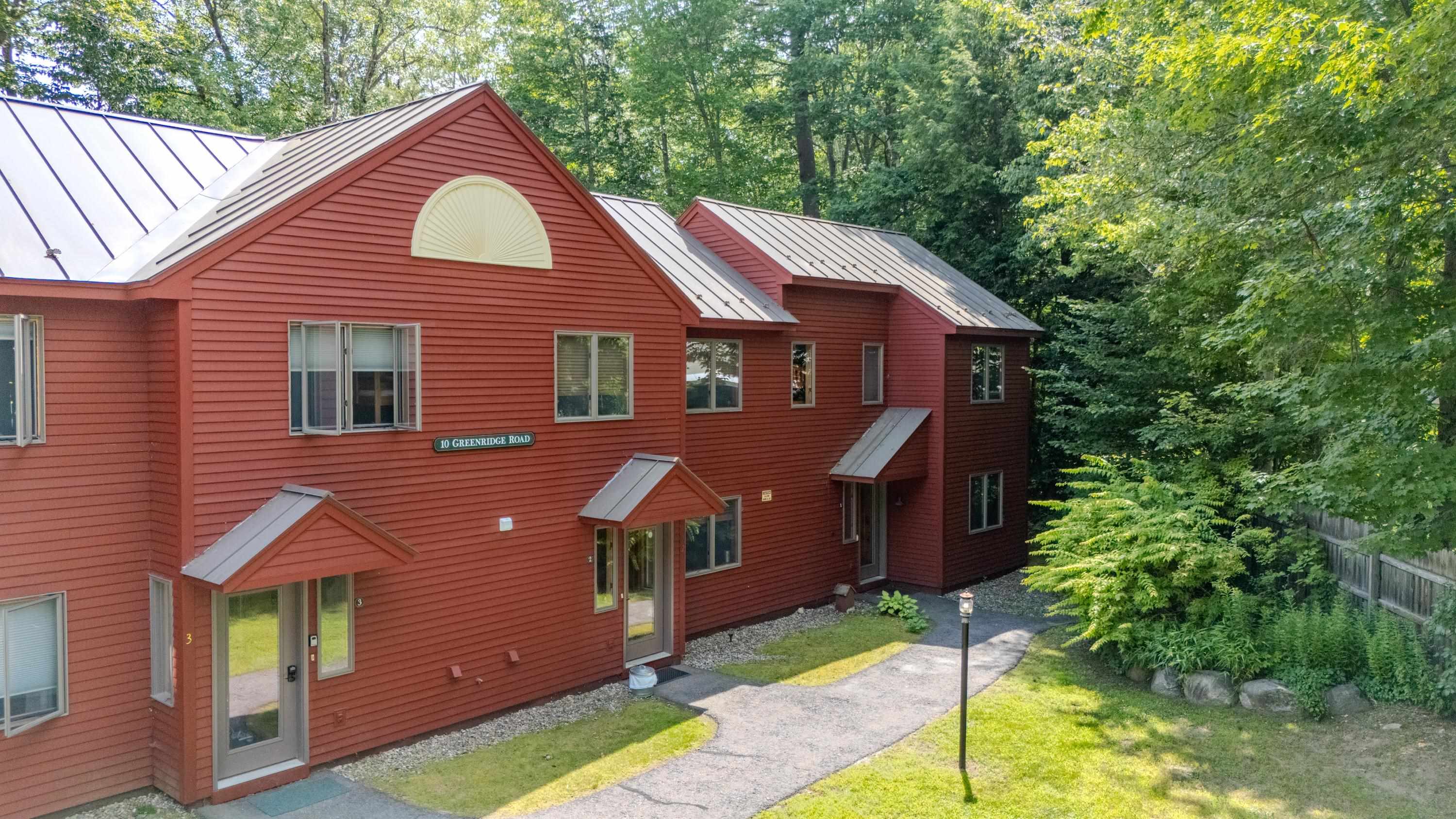 10 Greenridge Road, Unit 1 Lincoln, NH 03251 - Photo 33 of 37