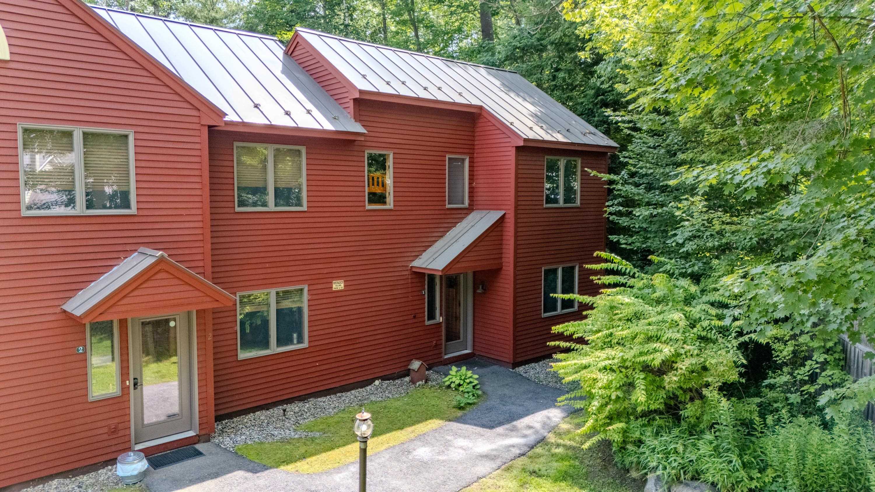 10 Greenridge Road, Unit 1 Lincoln, NH 03251 - Photo 34 of 37