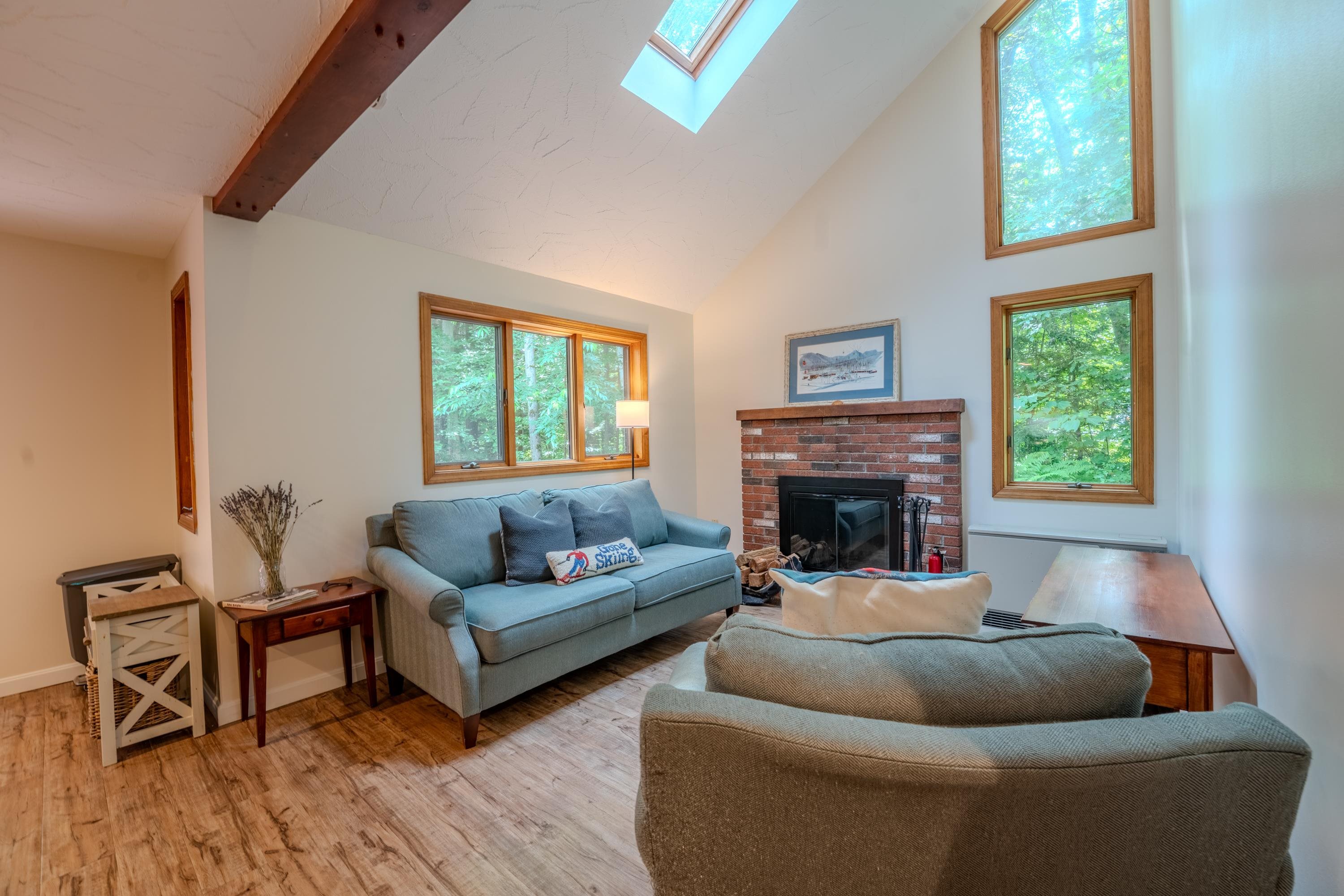 10 Greenridge Road, Unit 1 Lincoln, NH 03251 - Photo 5 of 37