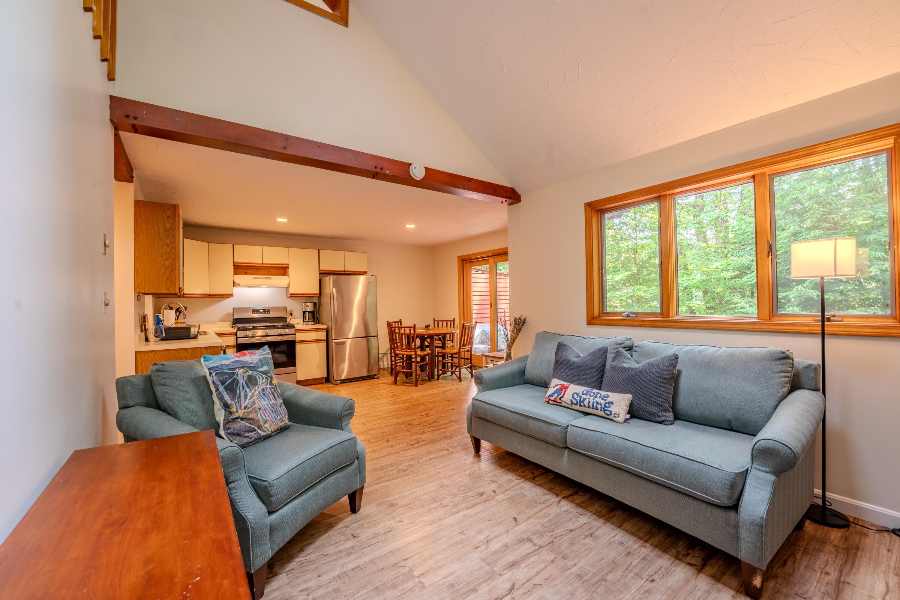10 Greenridge Road, Unit 1 Lincoln, NH 03251 - Photo 7 of 37