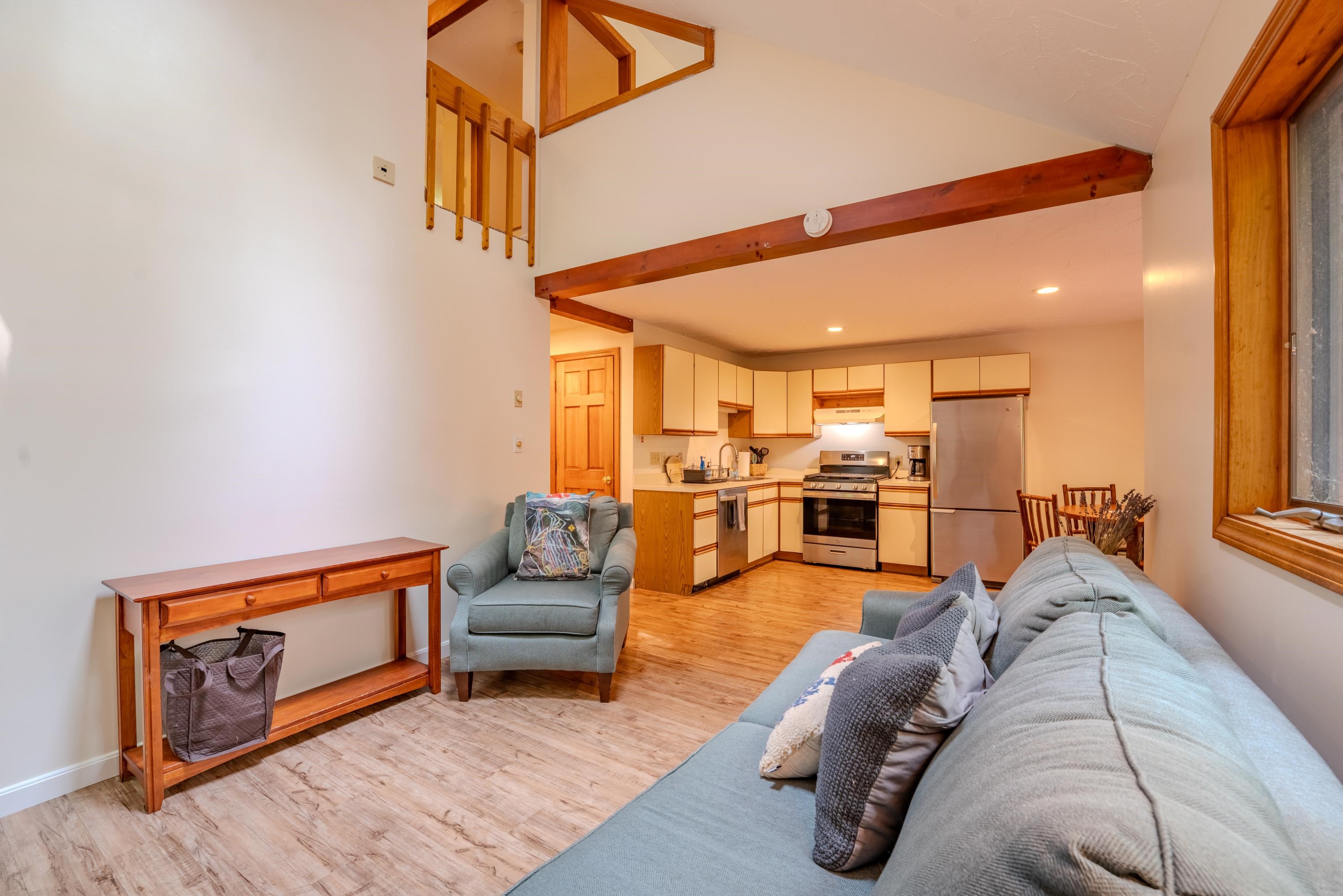 10 Greenridge Road, Unit 1 Lincoln, NH 03251 - Photo 8 of 37