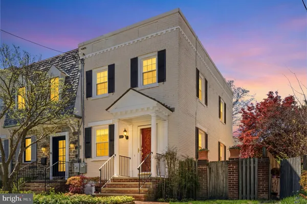 $1,285,000 | 4228 40th Street Northwest, Washington, DC 20016
