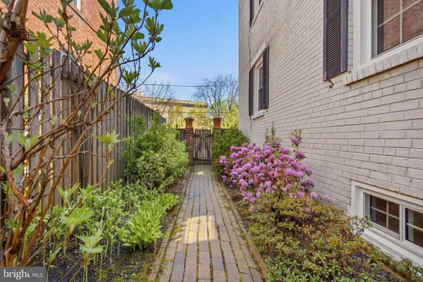 $1,285,000 | 4228 40th Street Northwest, Washington, DC 20016