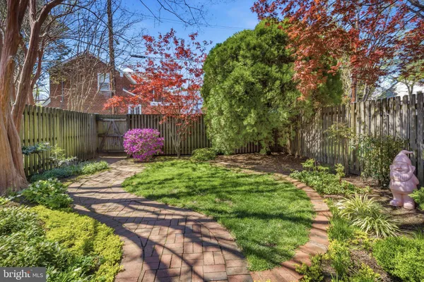 $1,285,000 | 4228 40th Street Northwest, Washington, DC 20016